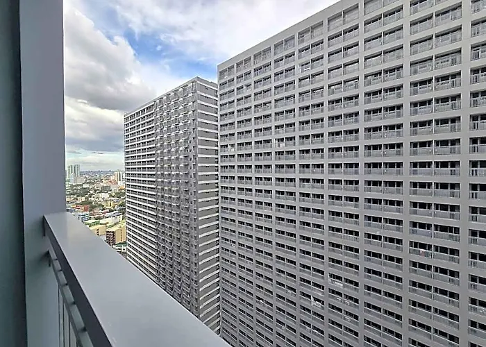Citispace 1br Condotel At Fame Residences #fm09b Apartment *